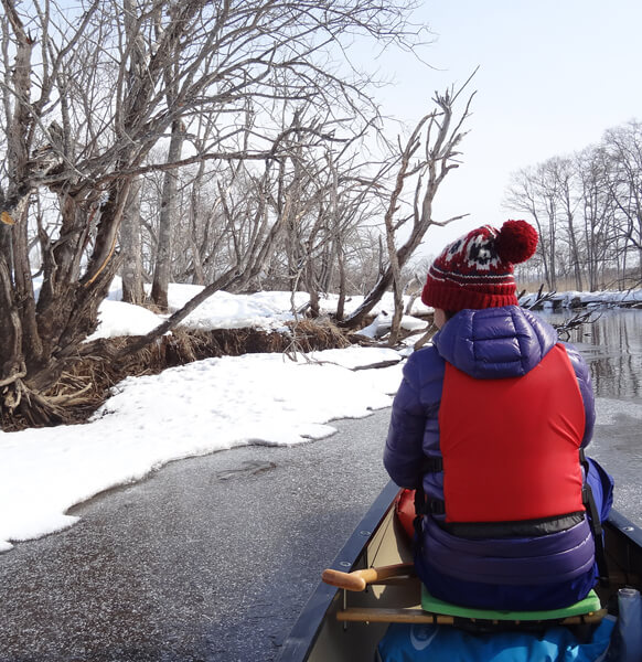 Enjoy a Wintertime Canoe Tour Along the Arekinai River