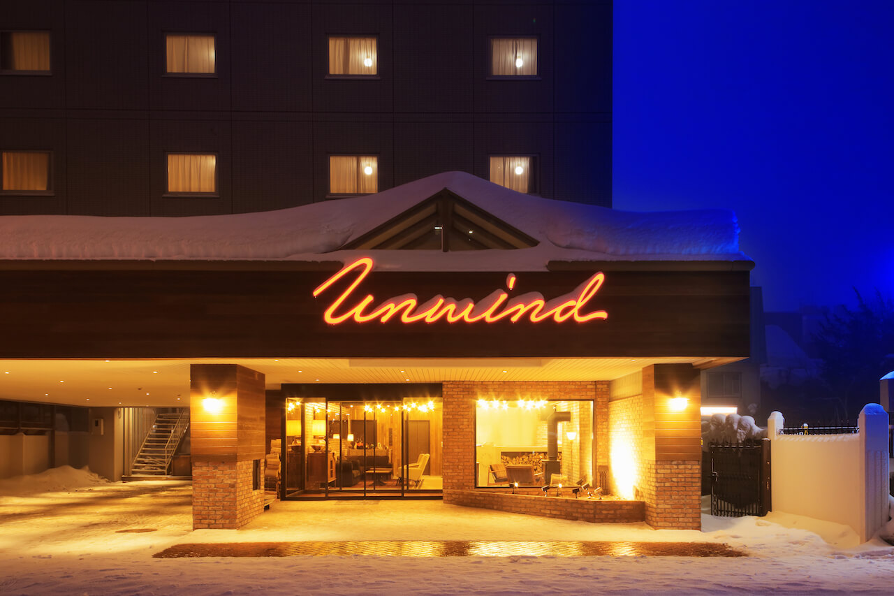 Chill Out with a Drink at Unwind Hotel & Bar