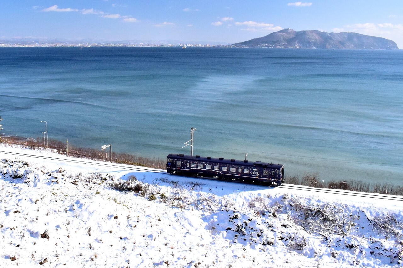 Ride the Southern Coast on the South Hokkaido Isaribi Railway