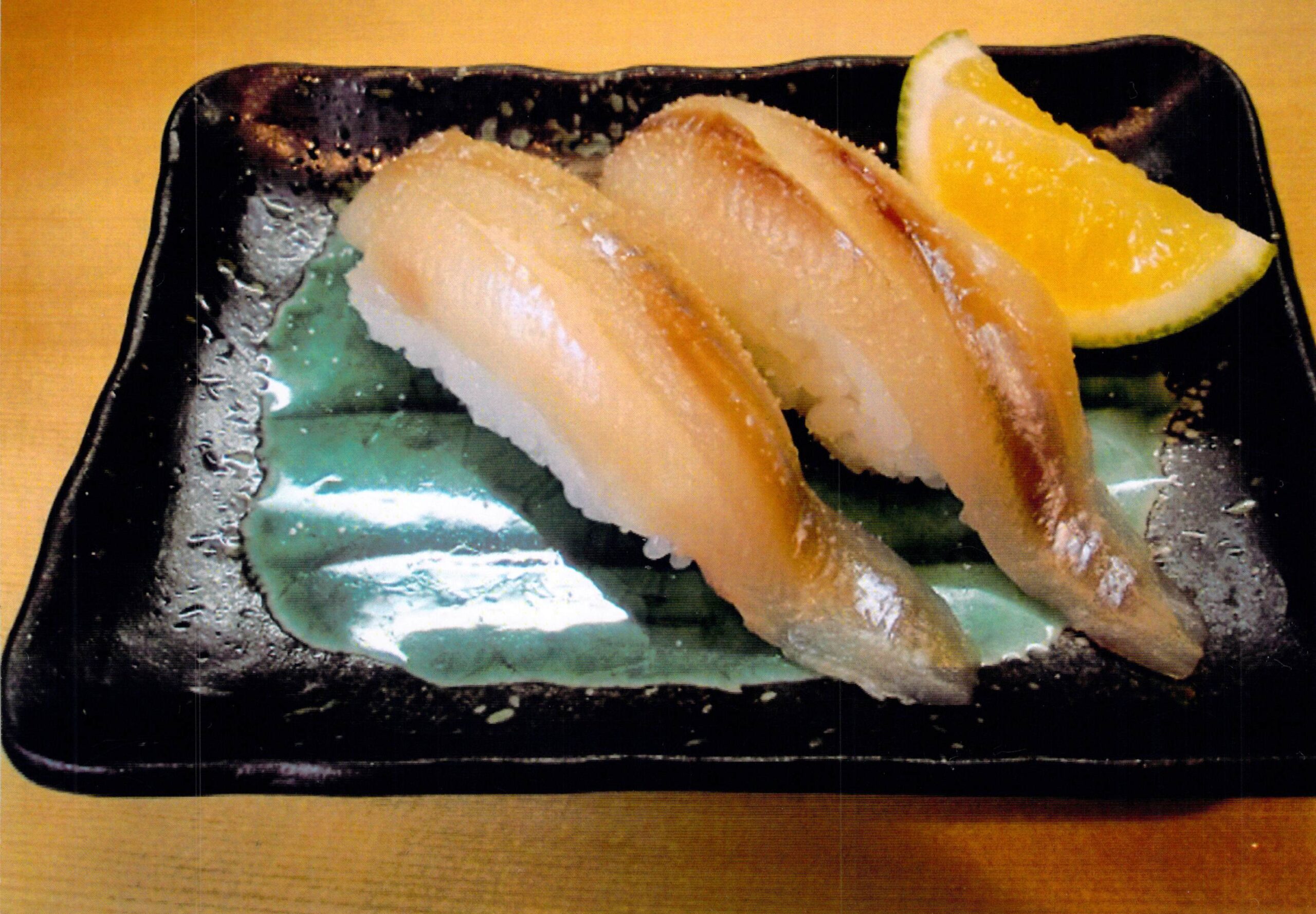Sushi Restaurant Tsubasa - Enjoy Raw Shishamo Smelt, Offered Only During the Fall Fishing Season
