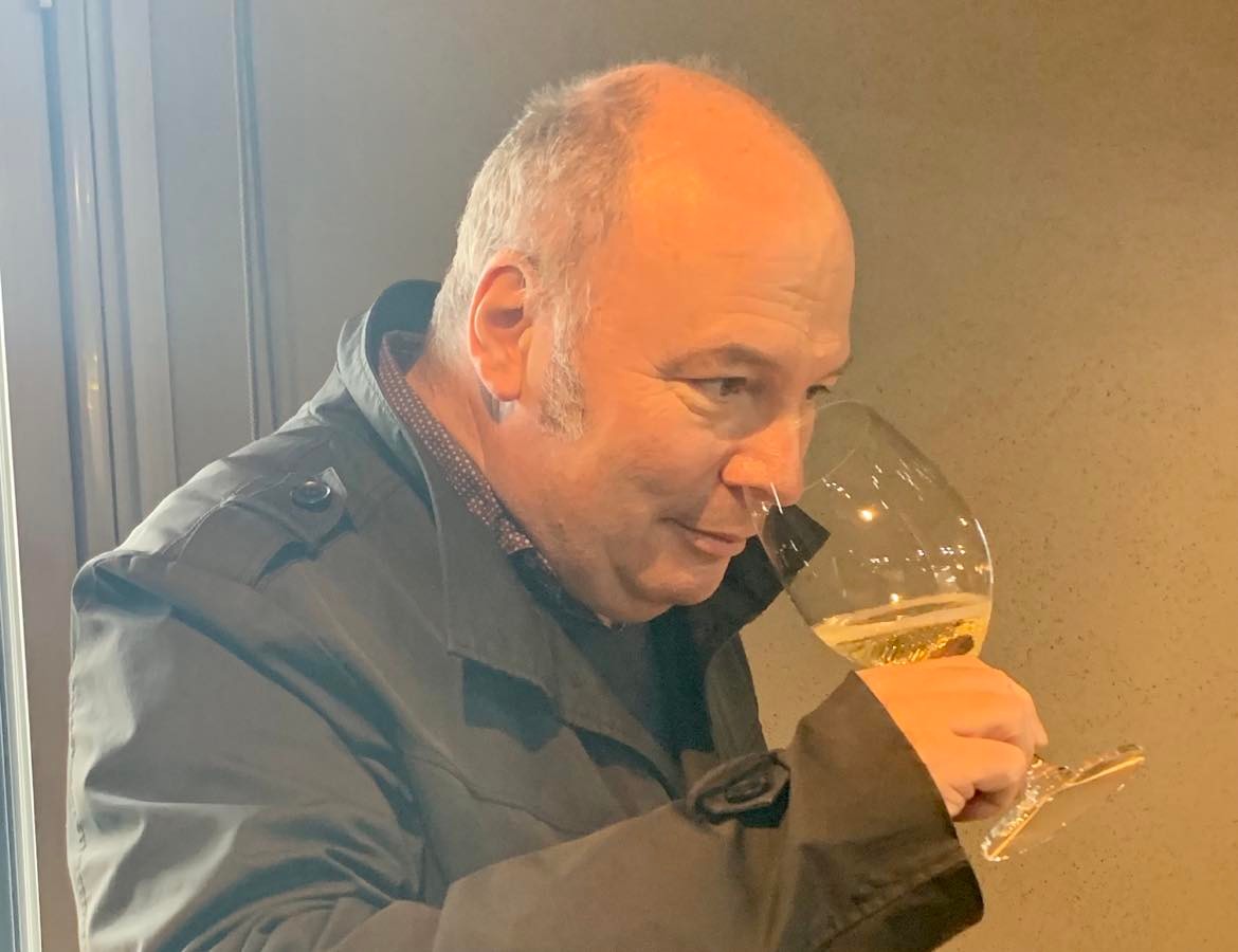 Francois Servin/ Chablis Producer<br/>Francois is part of the 7th generation of the Servin family. He has built up a reputation as a pioneer winemaker in Chablis as part of a family operation with a history of cultivating grapes and making wine in Chablis since 1654.